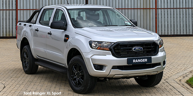 Ford Ranger SuperCab Interior View - 360° | CARdealer